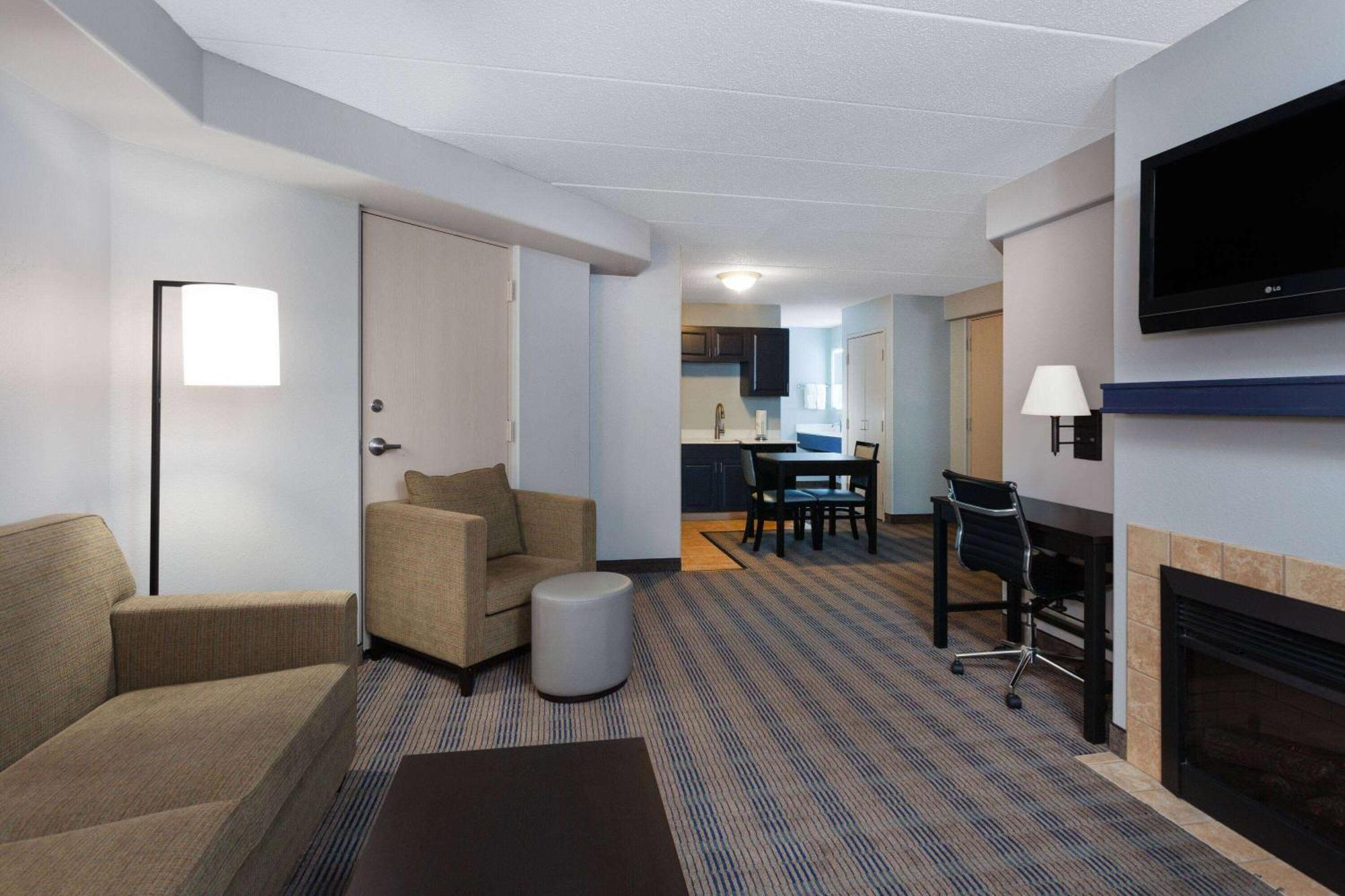 Americinn By Wyndham Peoria Ngoại thất bức ảnh