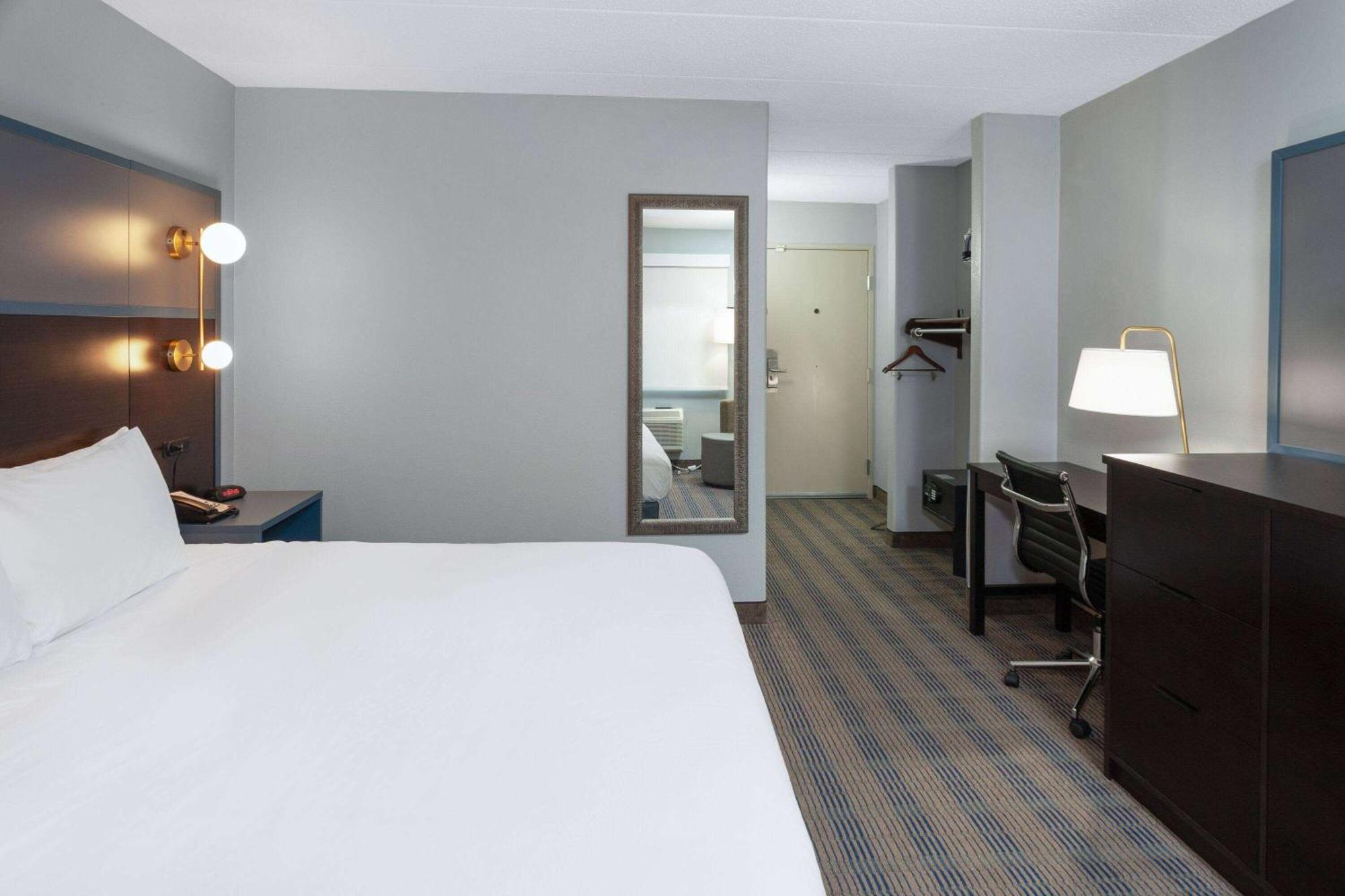 Americinn By Wyndham Peoria Ngoại thất bức ảnh