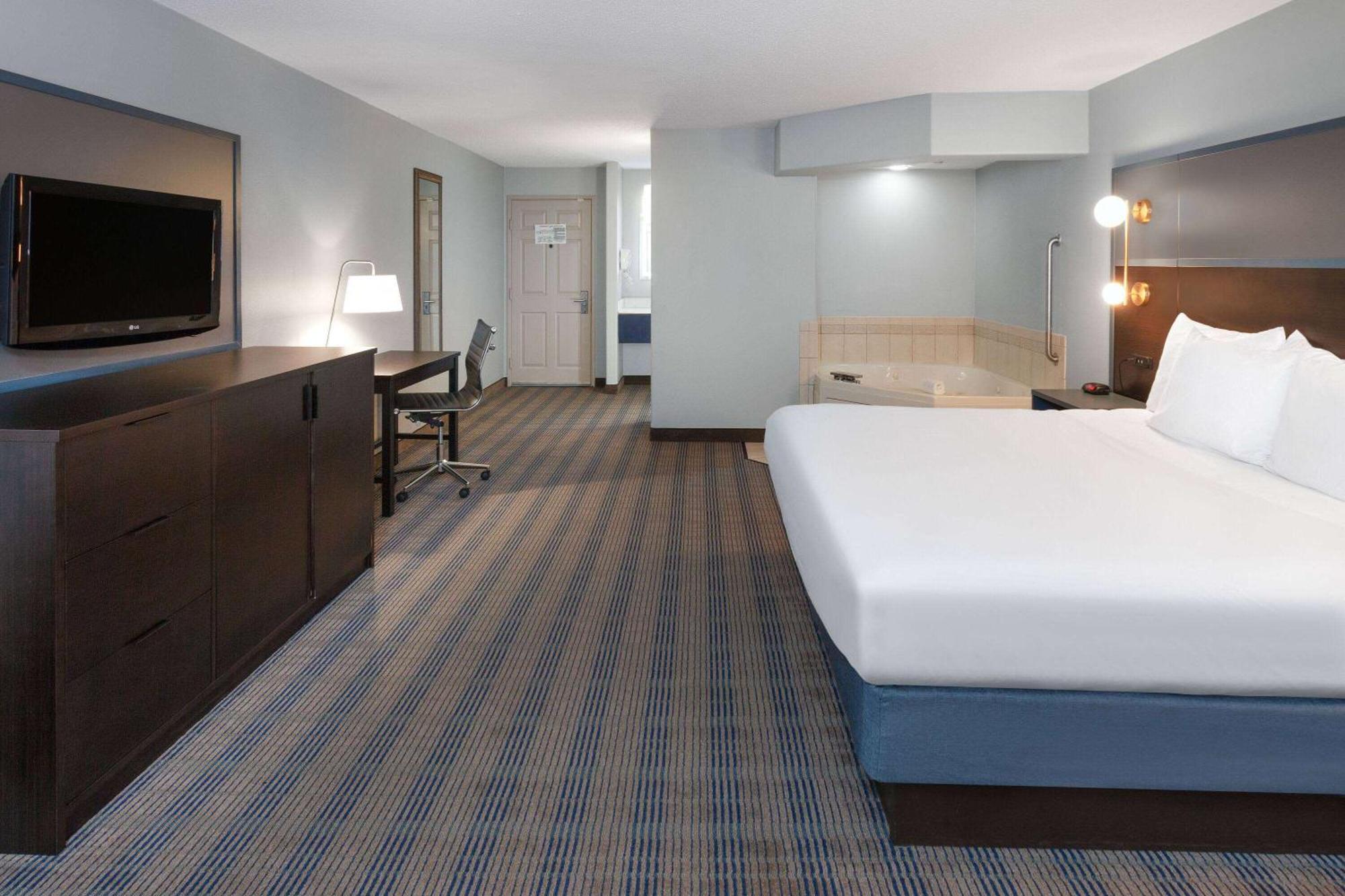 Americinn By Wyndham Peoria Ngoại thất bức ảnh