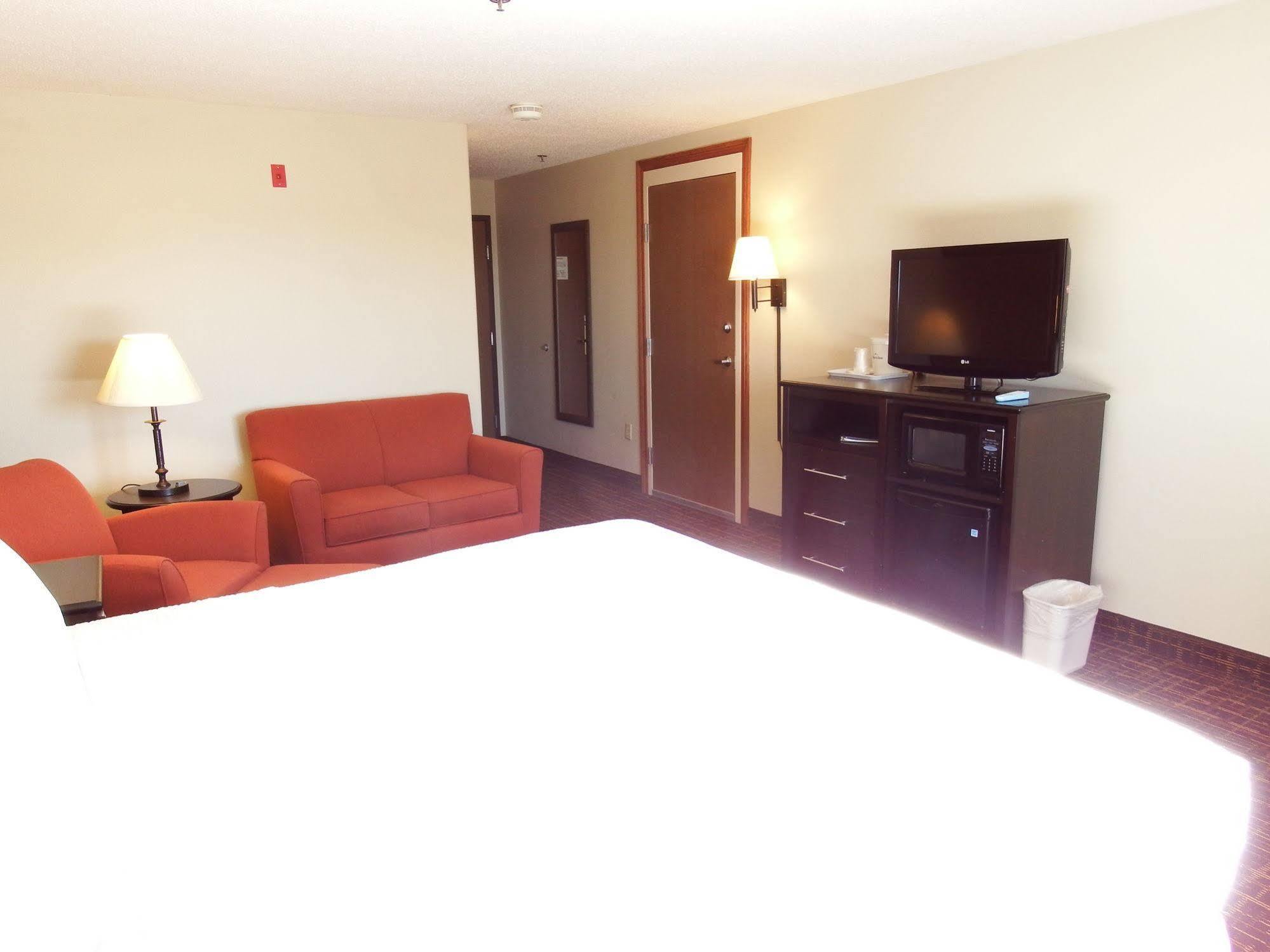 Americinn By Wyndham Peoria Ngoại thất bức ảnh