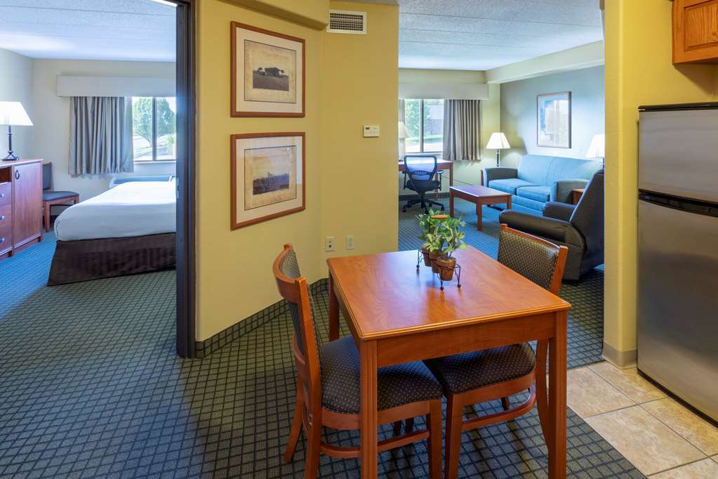 Americinn By Wyndham Peoria Phòng bức ảnh